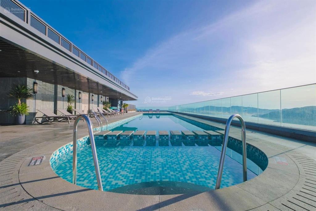 Căn hộ cho thuê altara residences 8,5 triệu/tháng căn 2pn 2wc. tầng trung, cao  view biển