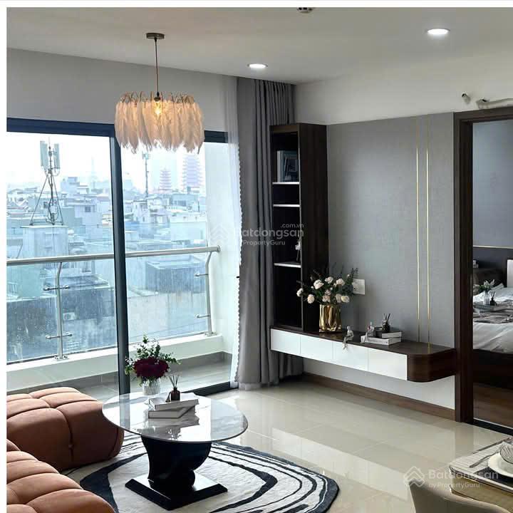 Chuyển nhượng 86m2  3pn, 2wc  view biển full nội thất  sổ sẵn lâu dài  vay bidv