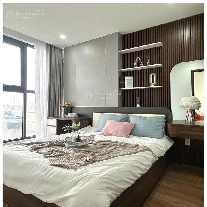 Chuyển nhượng 86m2  3pn, 2wc  view biển full nội thất  sổ sẵn lâu dài  vay bidv