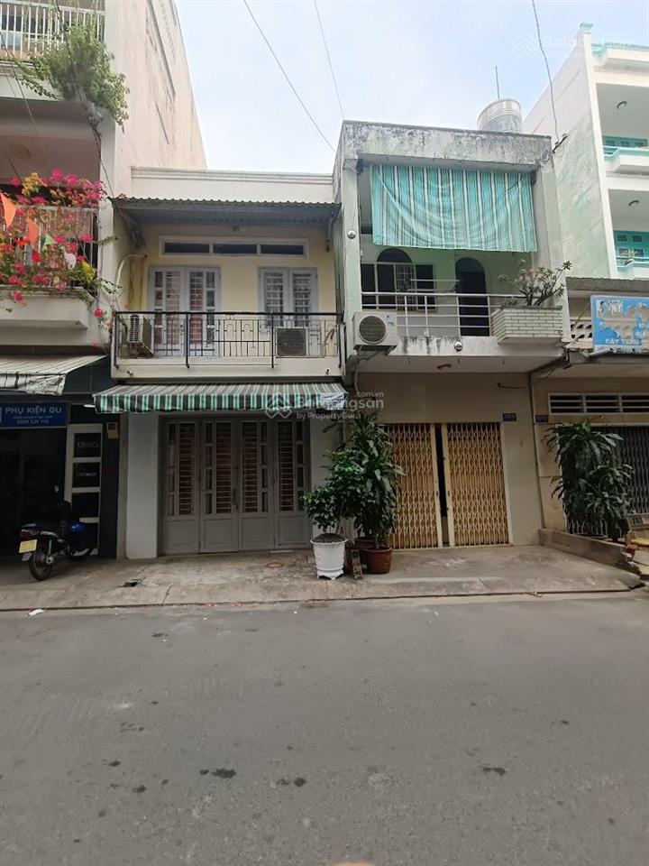 Gia đình cần bán căn nhà cấp 4 sát ngay mặt tiền phạm văn hai, tân bình