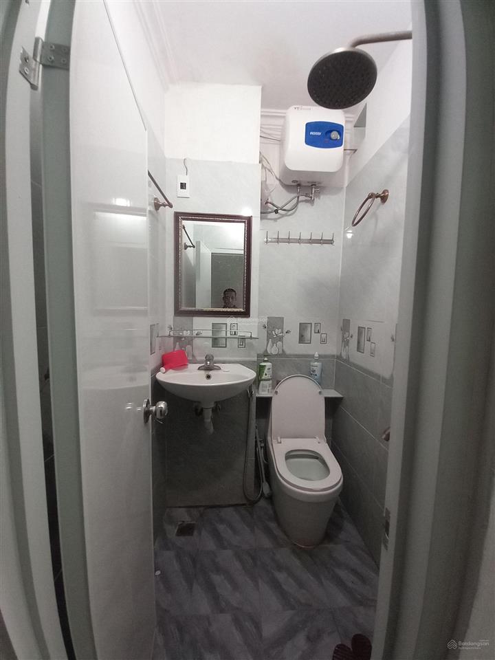 Cho thuê cc mini 1k1n gần trần phú, hà đông, 35m2, 4 triệu vnd, hàng hiếm tại hot!