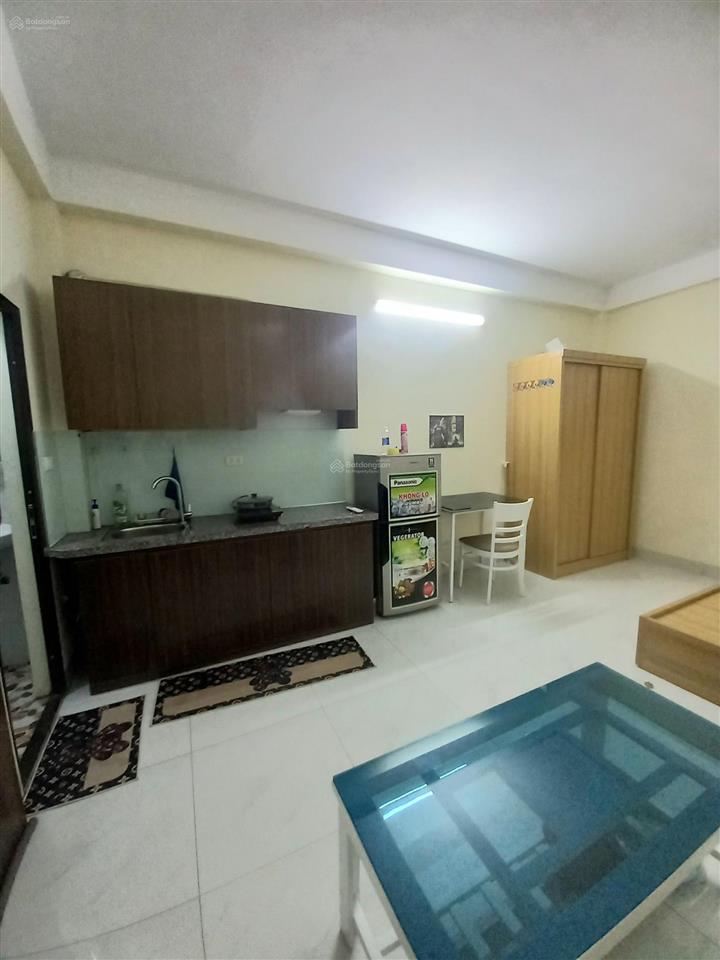 Cho thuê cc mini, 4,5 triệu, 28m2, view đẹp tại ngõ 487, cổ nhuế, gần đại học mỏ