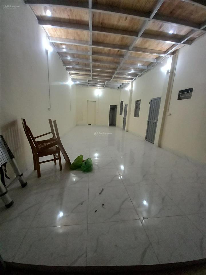 Cho thuê kho xưởng ngõ 488 trần cung  chợ cầu đá, 55m2 mặt tiền 5m