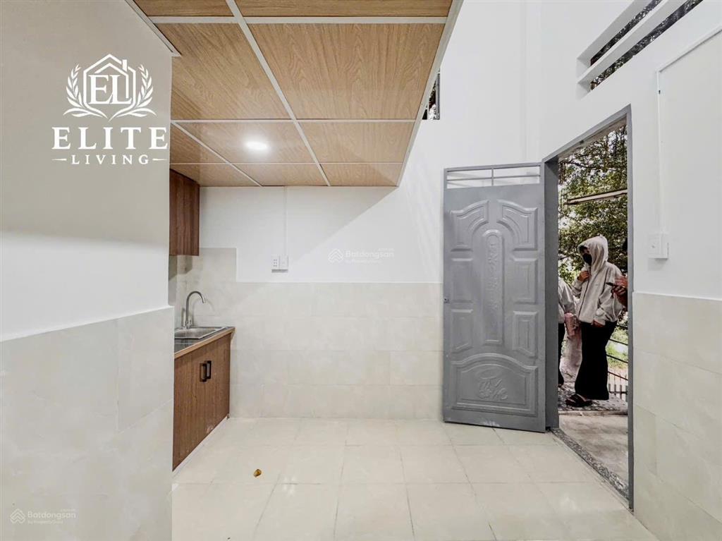 Phòng trọ có gác giá sinh viên ngay kế bên đại học sư phạm kỹ thuật  ga metro thủ đức