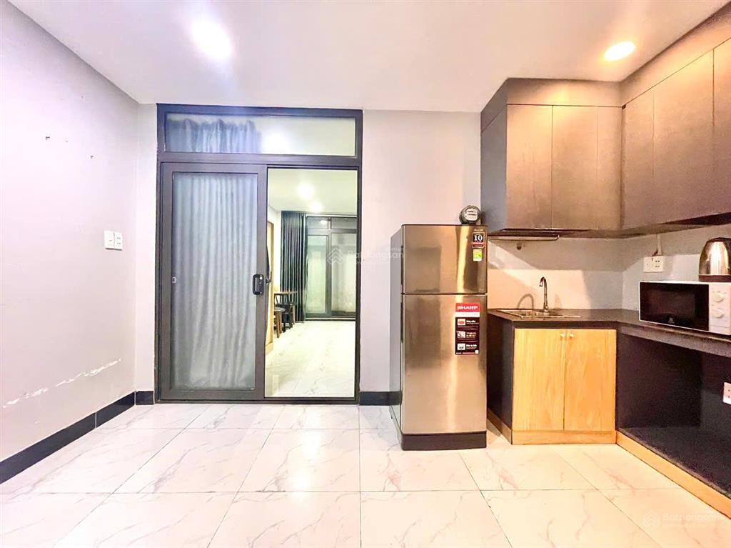 Căn hộ 1 phòng ngủ tách bếp ngay phố ẩm thực phan xích long  sát bệnh viện hoàn mỹ