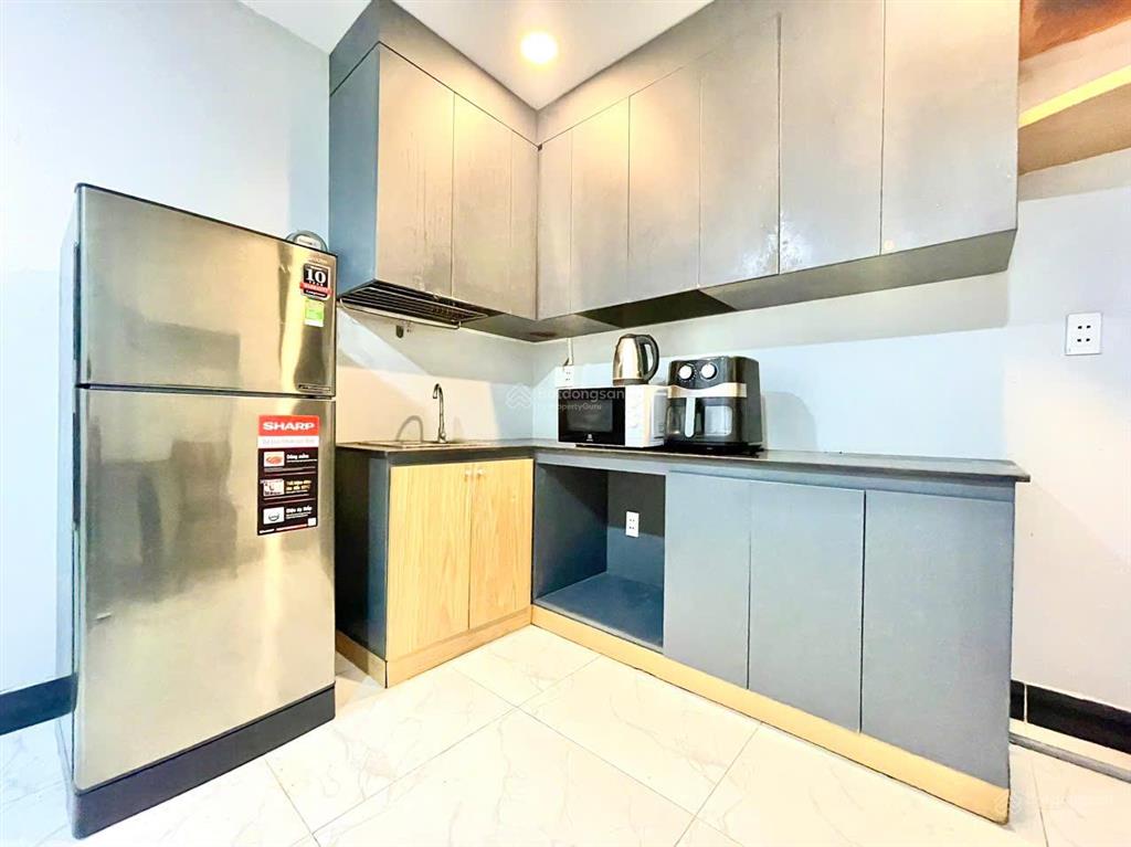 Căn hộ 1 phòng ngủ tách bếp ngay phố ẩm thực phan xích long  sát bệnh viện hoàn mỹ