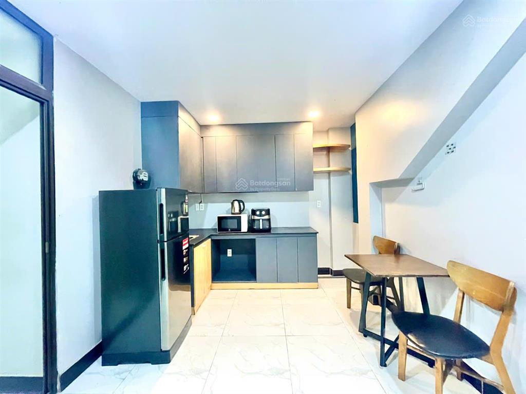 Căn hộ 1 phòng ngủ tách bếp ngay phố ẩm thực phan xích long  sát bệnh viện hoàn mỹ