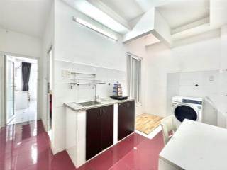 Căn hộ 50m2, 2 phòng ngủ, thang máy, ngay cầu tham lương, trường chinh