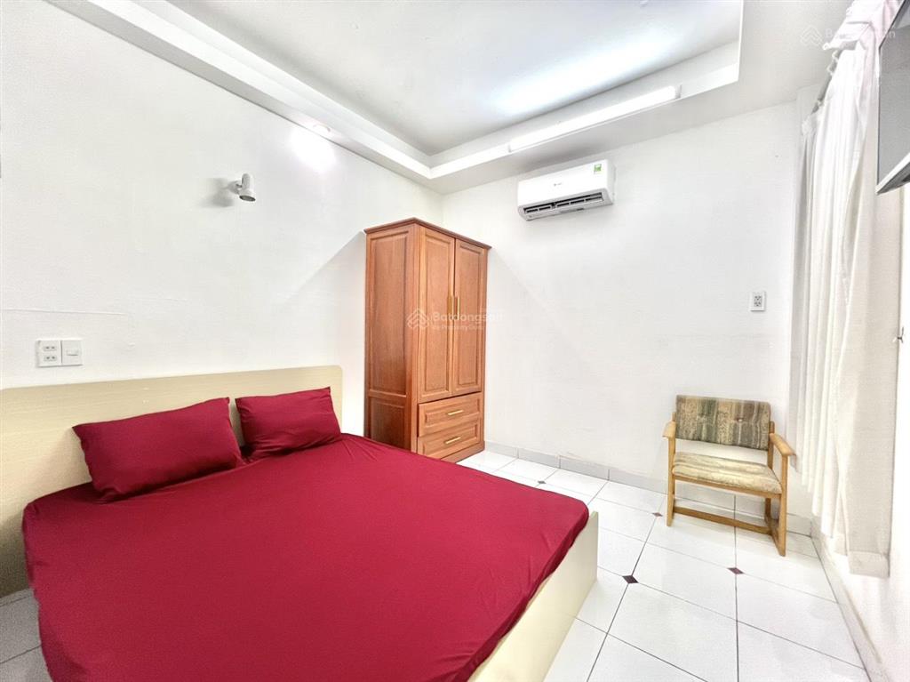 Căn hộ 50m2, 2 phòng ngủ, thang máy, ngay cầu tham lương, trường chinh