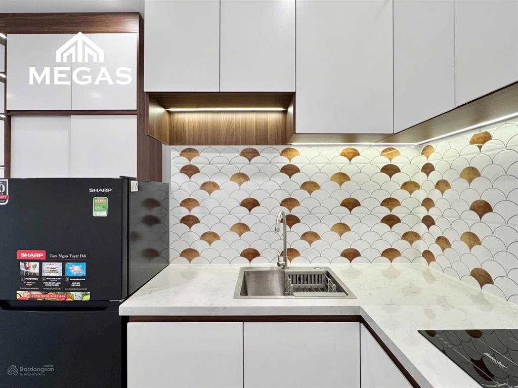 Căn hộ ban công thuê chính chủ giá tốt ngay hoà bình, thoại ngọc hầu