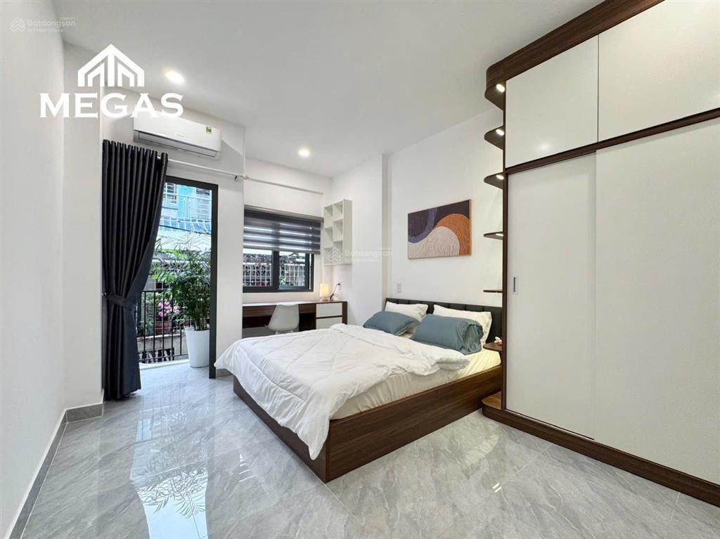 Căn hộ ban công thuê chính chủ giá tốt ngay hoà bình, thoại ngọc hầu