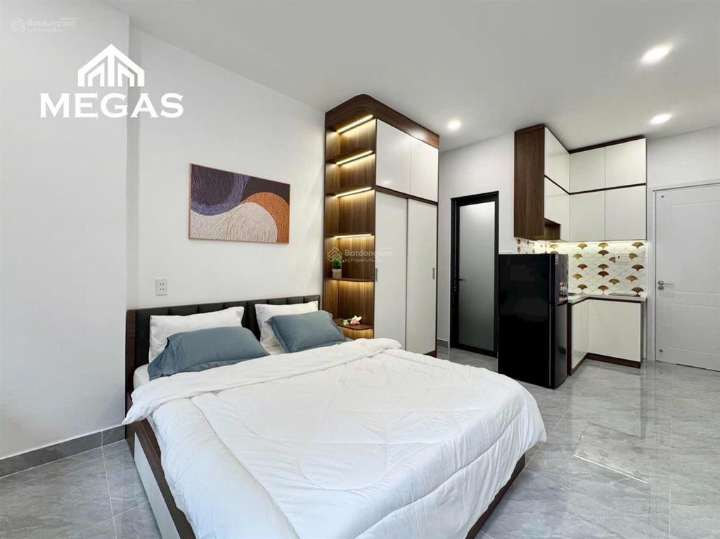 Căn hộ ban công thuê chính chủ giá tốt ngay hoà bình, thoại ngọc hầu