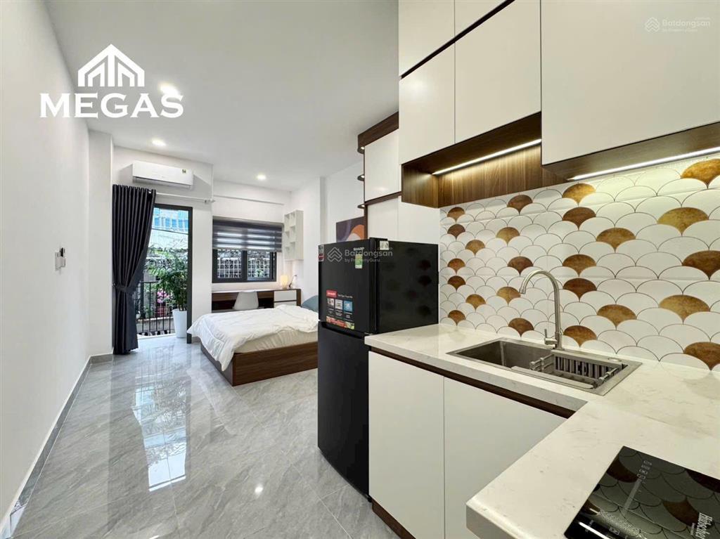 Căn hộ ban công thuê chính chủ giá tốt ngay hoà bình, thoại ngọc hầu