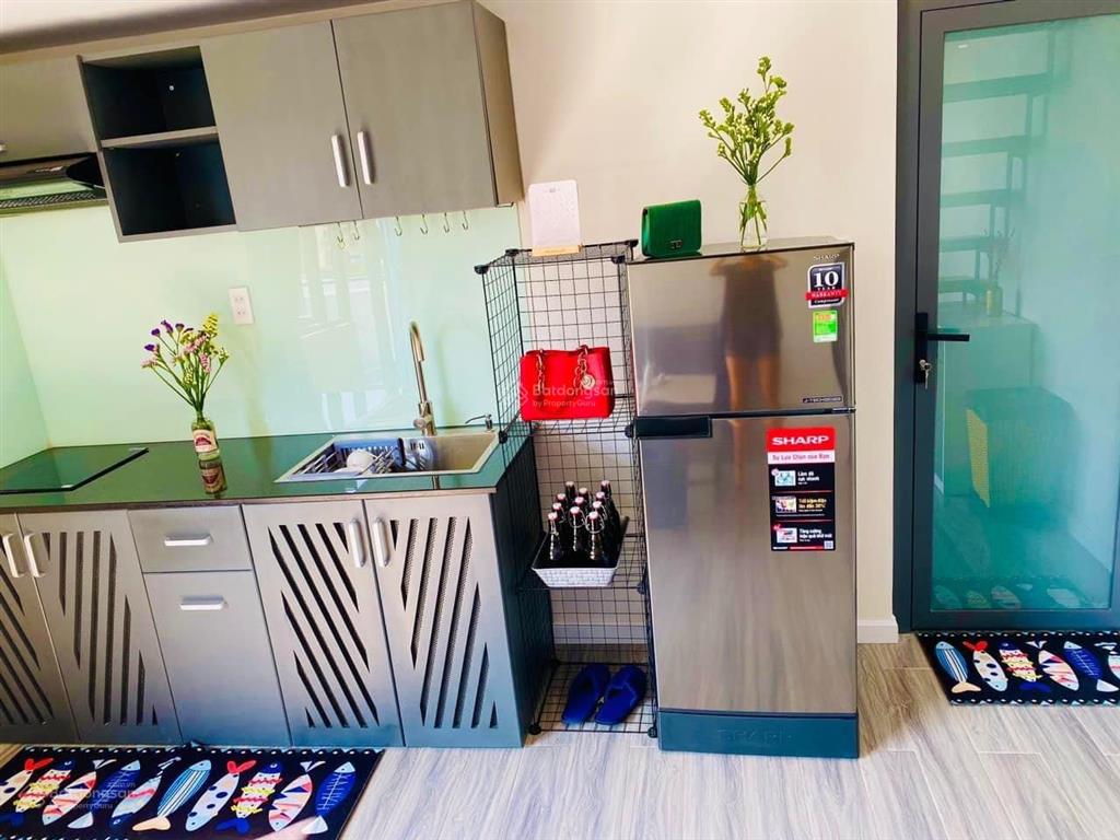 Phòng cho thuê full nội thất miễn phí gửi xe ngay đh công nghiệp, vlu