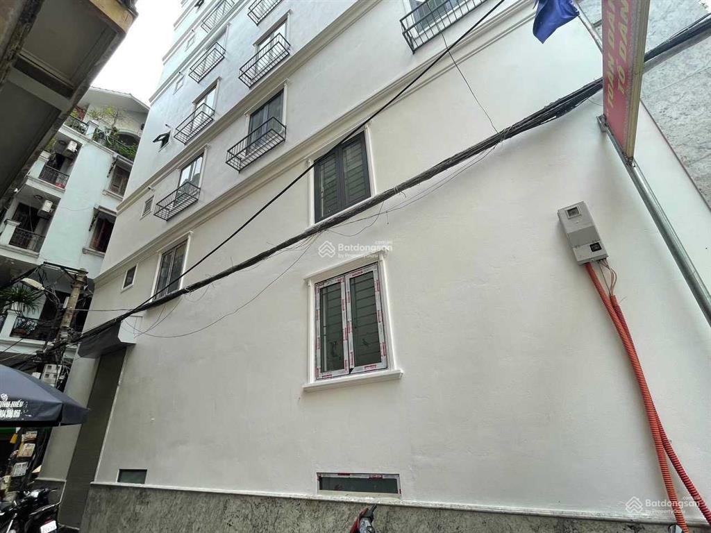 Chính chủ cho thuê tầng 456  rooftop mặt phố giảng võ 80m2/sàn | hà nội