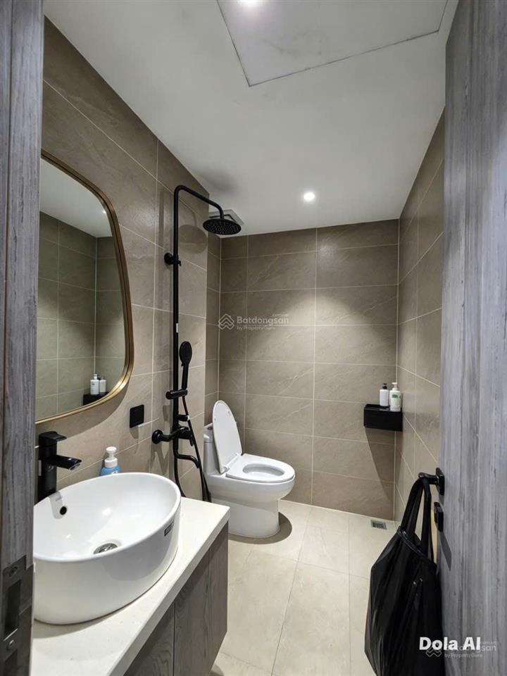 Chỉ 28 tỷ mặt phố ba đình, lô góc hàng cháo, ô tô, kd, 6 tầng thang máy, mt 4,8m.  0933 993 ***