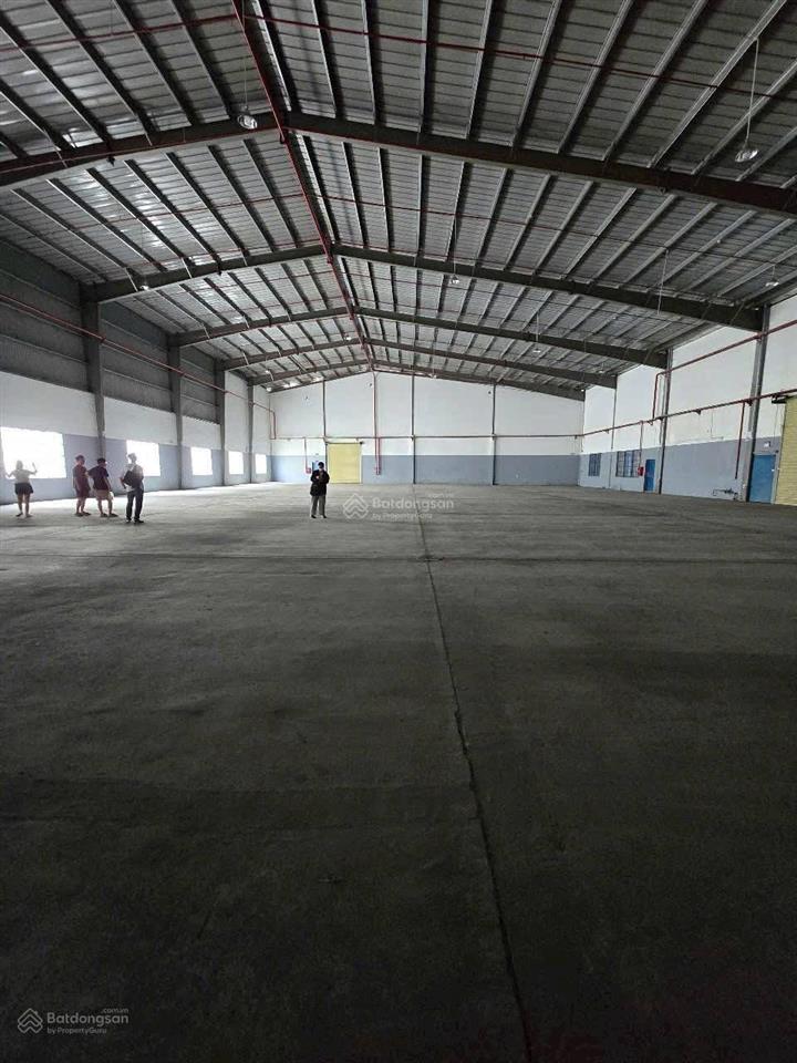 Cho thuê kho xưởng 1000m2 đến 10.000m2 cạnh khu công nghệ cao quận 9 (pccc tự động  kd đa ngành)