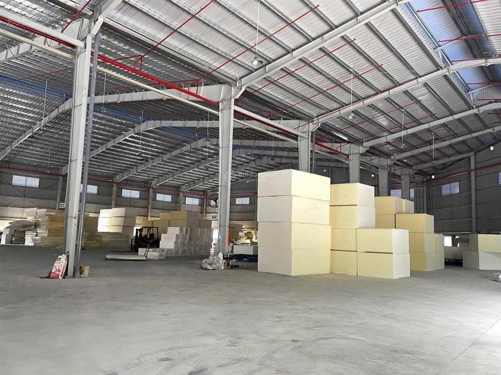 Cho thuê kho xưởng 10.000m2 dĩ an (có cho thuê lẻ)