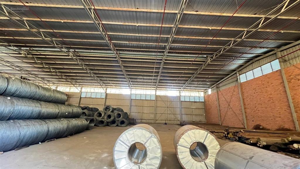 Cho thuê kho 840m2 linh xuân  thủ đức (pccc tự động  cont 24/24)