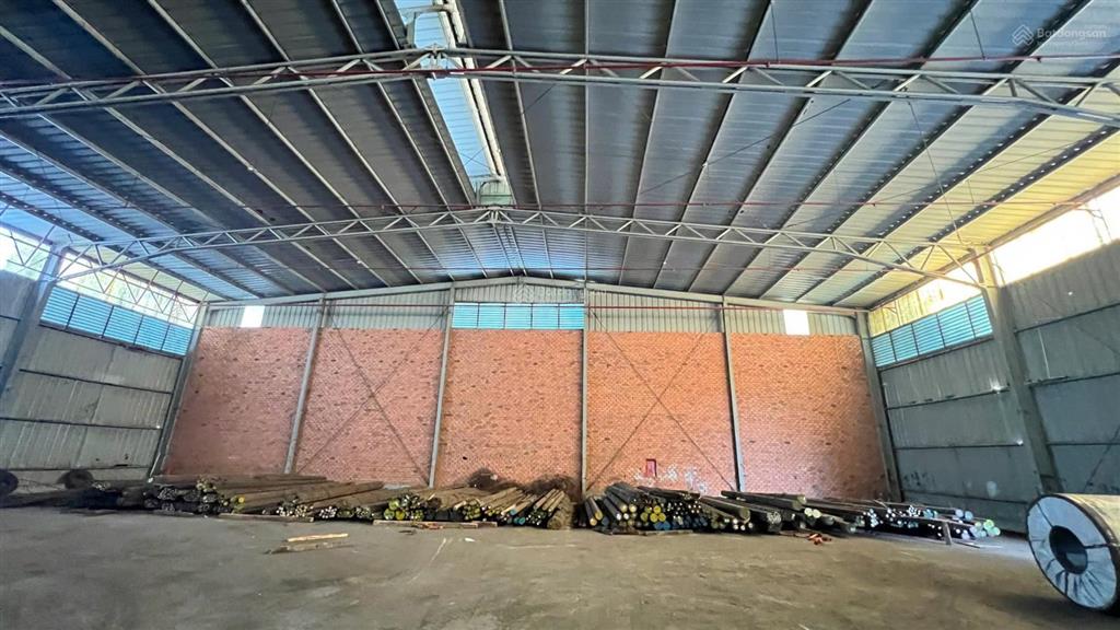Cho thuê kho 840m2 linh xuân  thủ đức (pccc tự động  cont 24/24)
