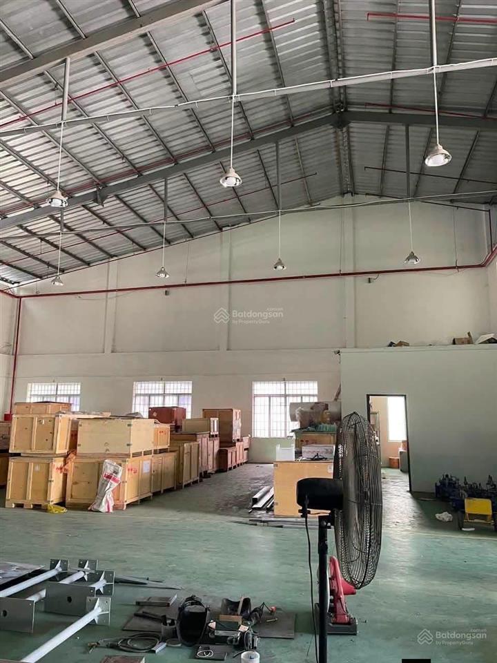 Cho thuê kho xưởng 700m2 quận 9 (pccc tự động  đường xe cont)