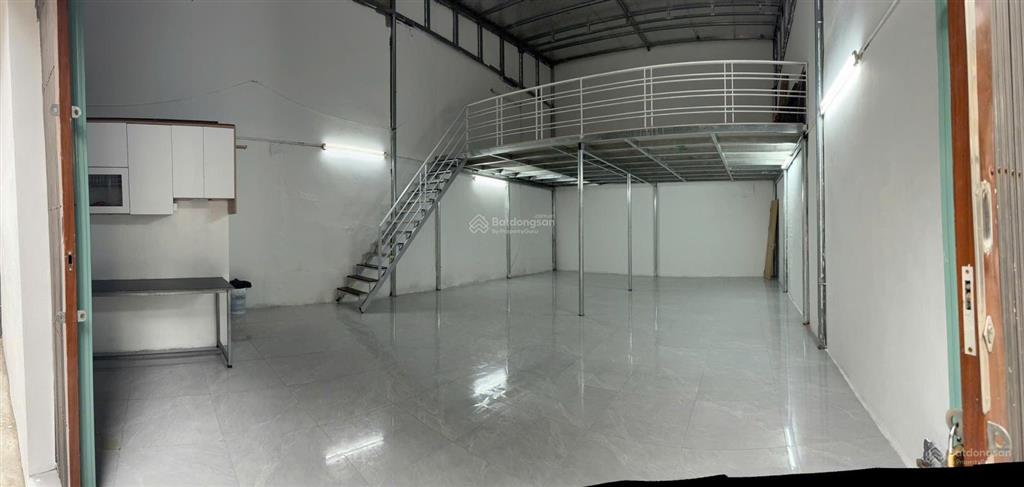 Cho thuê kho xưởng lĩnh nam 100m2 9.9 triệu oto 2,5 tấn đỗ cổng