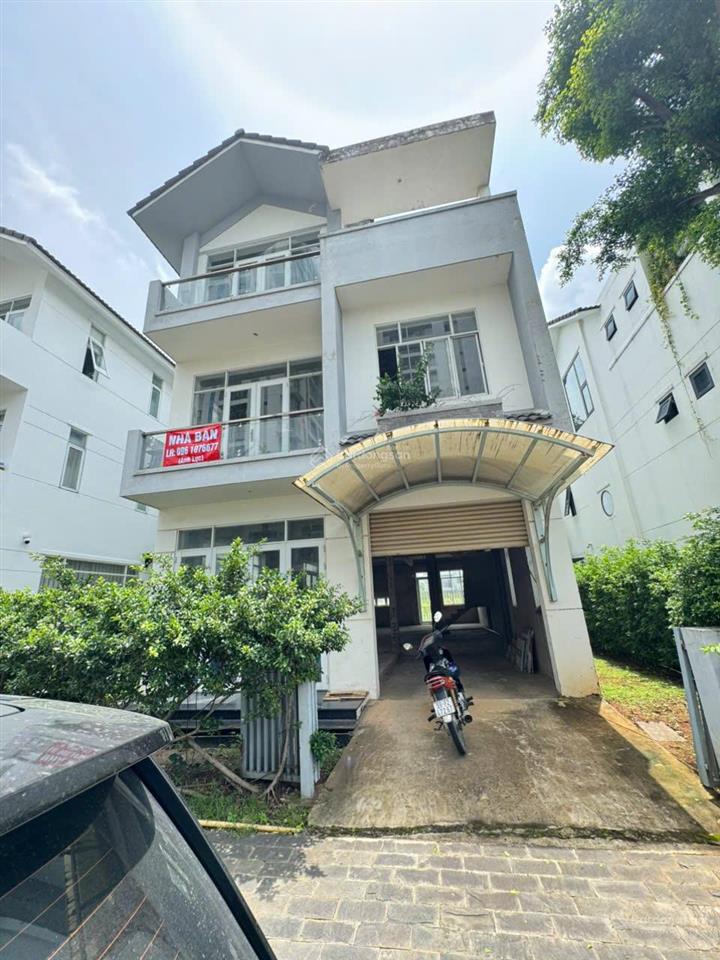 Bán biệt thự đơn lập khu louis garden khang việt. 0908 048 ***