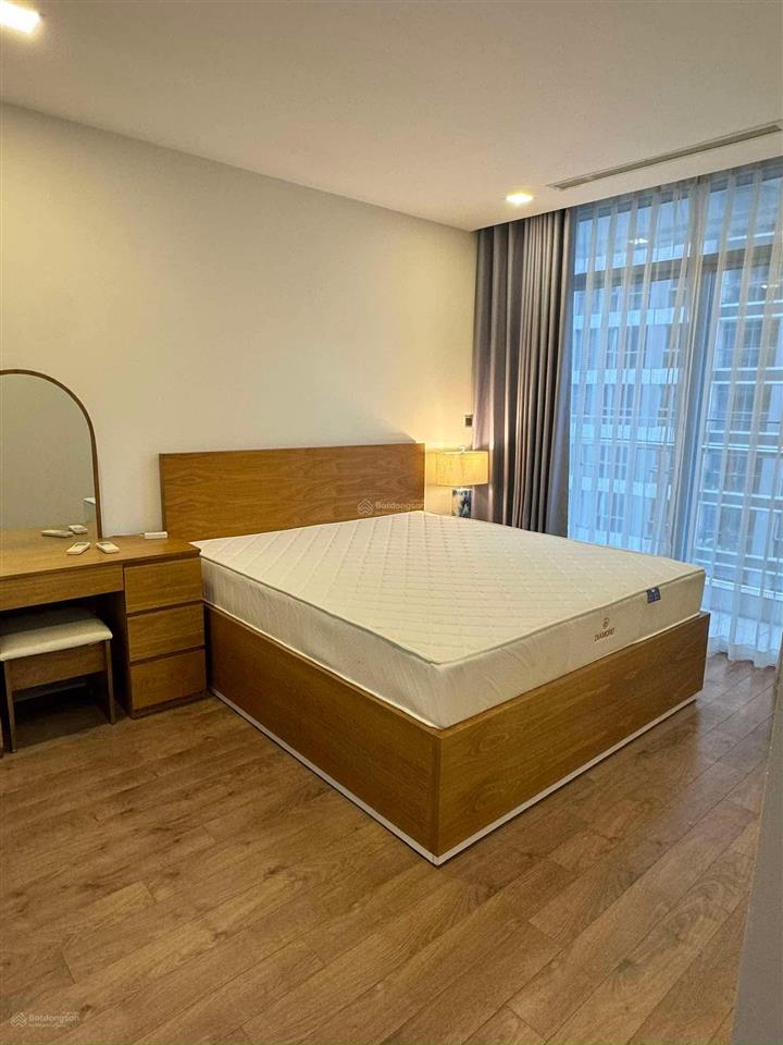 Cho thuê 2pn, diện tích 91m2, nội thất cao cấp, giá 29tr. 0908 048 ***