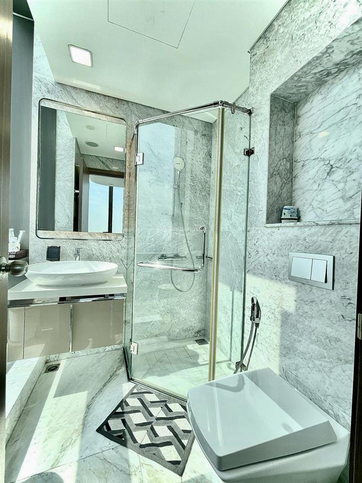 Cho thuê căn hộ 2pn trong tòa lm81, view đẹp đỉnh cao. 40tr/th. 0908 048 ***