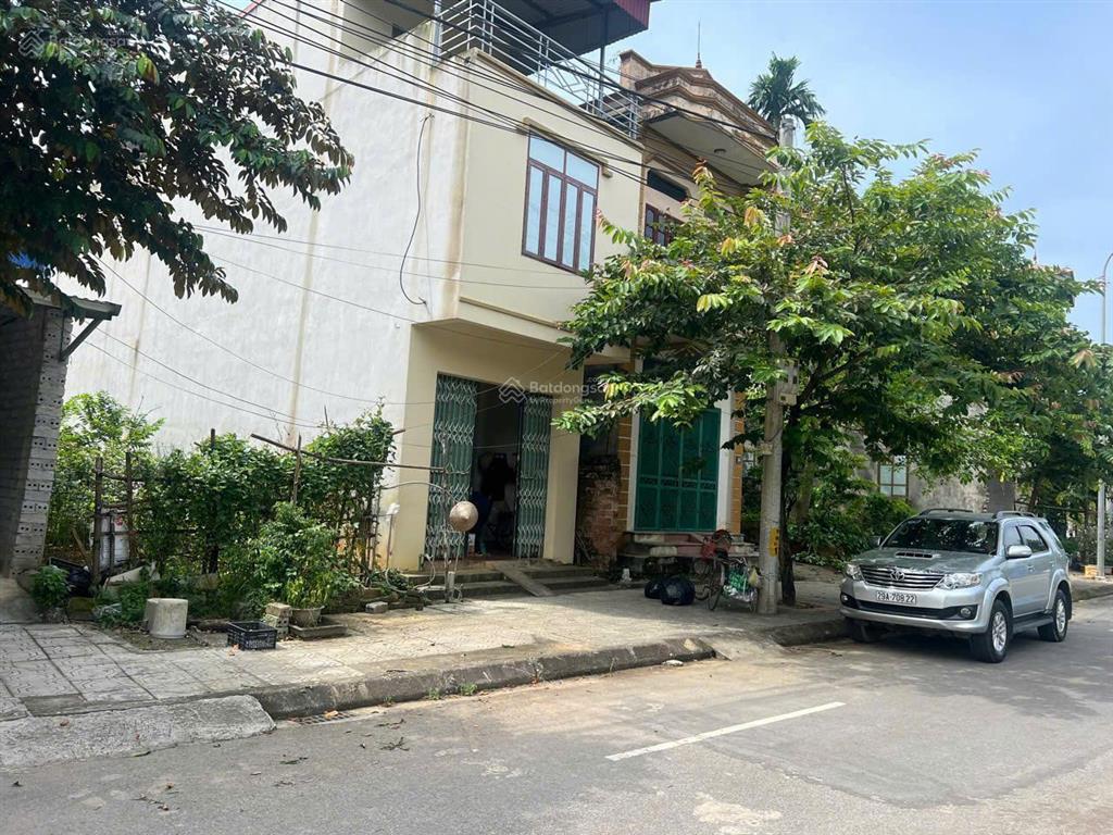Cần bán 55m² full thổ cư đất ở đô thị phường tùng thiện  sơn tây  tp hà nội.  0988 825 ***.