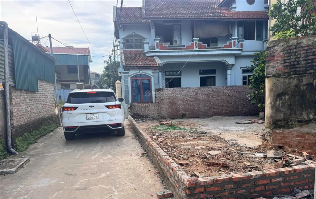 Bán 51m2 đất thổ cư sđcc tại kiều phú, quốc oai, hà nội, giá 2.1 tỷ.  mr cương 0988 825 ***