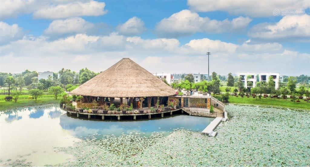 Bán đất sổ đỏ, khu dân cư làng sen  nhận nền, xây dựng ngay.