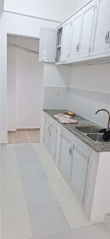 kẹt tiền cần bán gấp căn hộ P. Bình Đông. giá 1tỷ390tr. 55m2. 2PN, 2WC