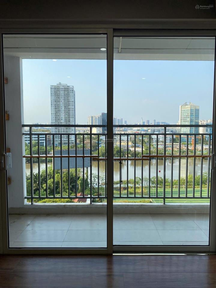 Bán căn góc view sông sunrise có 2 ban công nội thất cao cấp