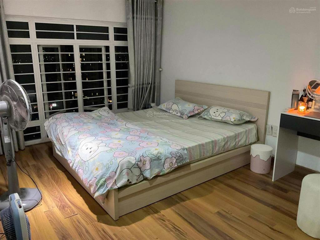 Bán loft house lô b phú hoàng anh nhà đẹp 3 phòng ngủ
