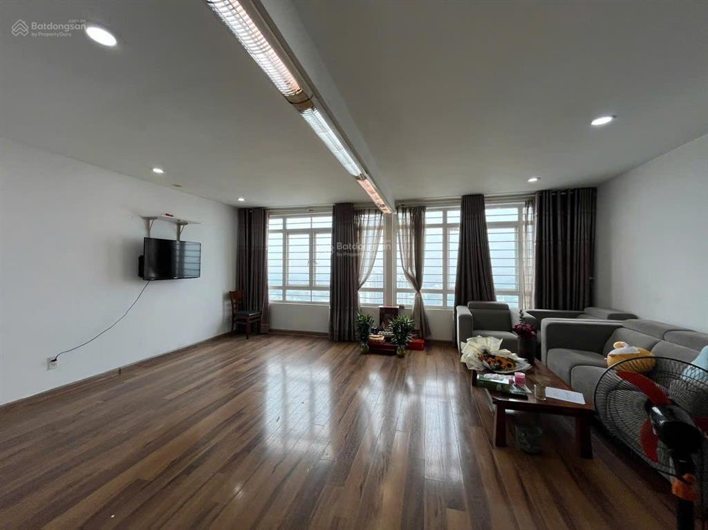 Bán loft house lô b phú hoàng anh nhà đẹp 3 phòng ngủ