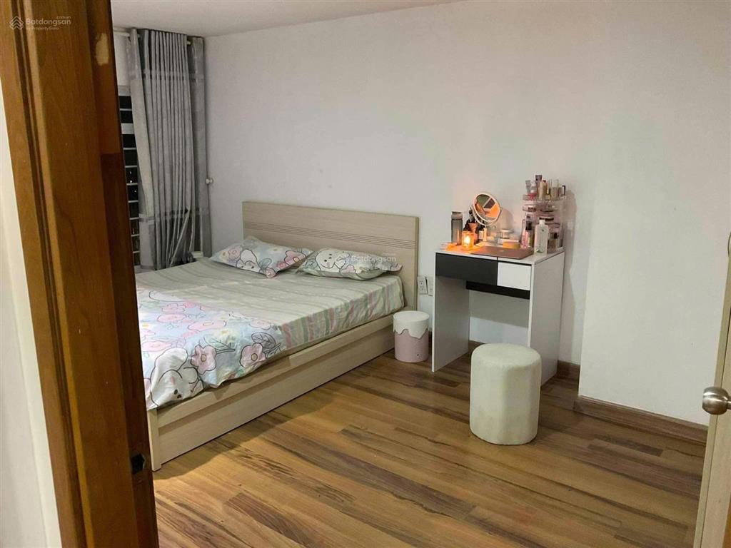 Bán loft house lô b phú hoàng anh nhà đẹp 3 phòng ngủ