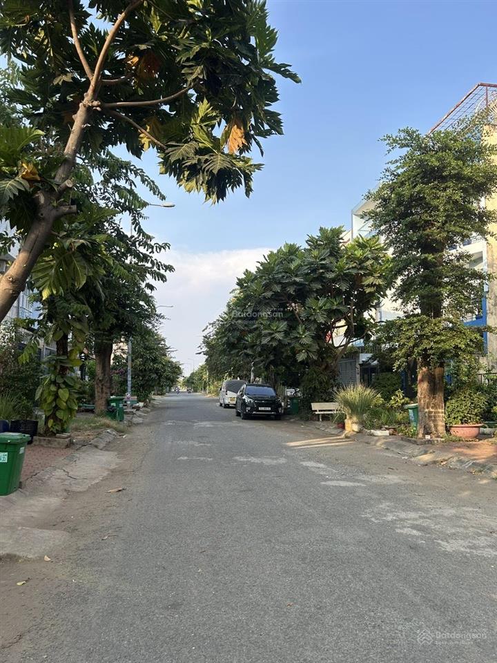 Cần bán nhanh lô đất 90m2 kdc nam long đường d2 (16m), hướng đông nam, gần công viên thoáng mát