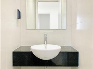 Chính chủ cần bán nhanh căn hộ 1pn+1, 58m2 giá 2.8 tỷ sổ sẵn, có nội thất