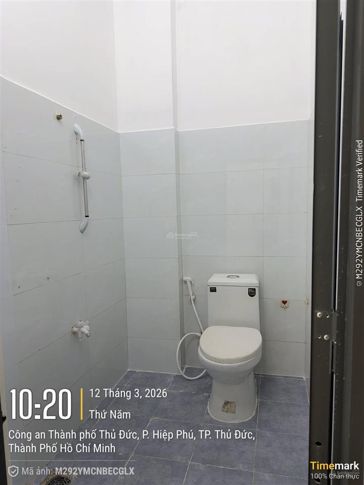 Chính chủ cần bán nhà phố 2 lầu 54.2m2 ngay coopmark ngã tư thủ đức giá 4.8tỷ hẻm xe hơi thông nhau