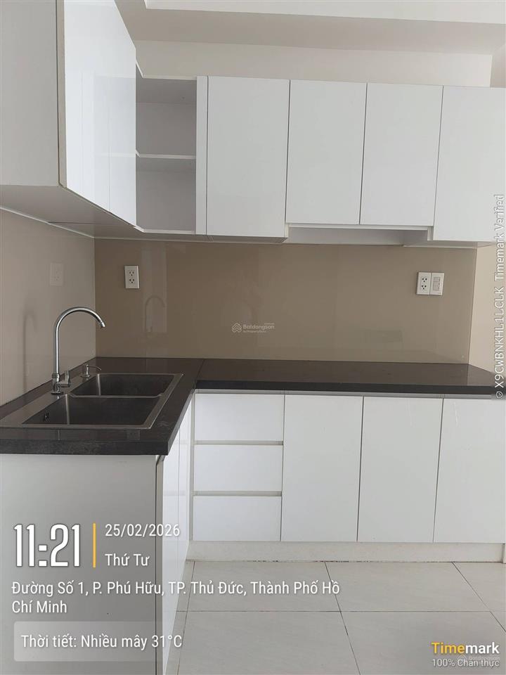 Chính chủ gửi cần bán gấp trong tháng căn hộ ricca, sổ sẵn 1pn 56m2 giá 2.7 tỷ, sổ sẵn, nhà mới