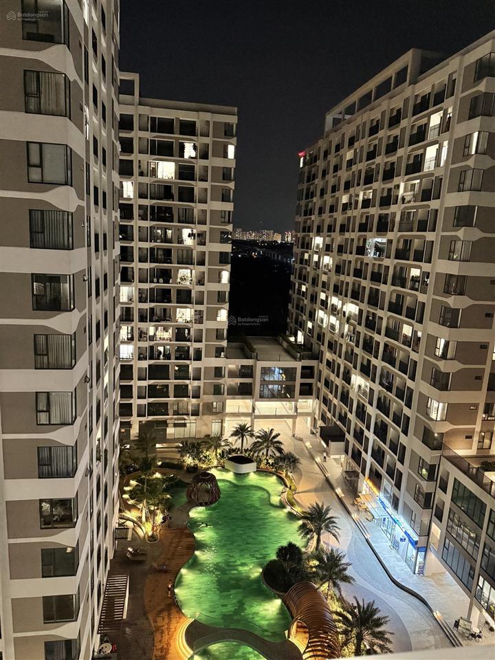 Cần bán gấp căn góc 3pn, 3wc giá 4.7 tỷ dt 100m², nhà mới, sổ sẵn, view đẹp mt eastmark city
