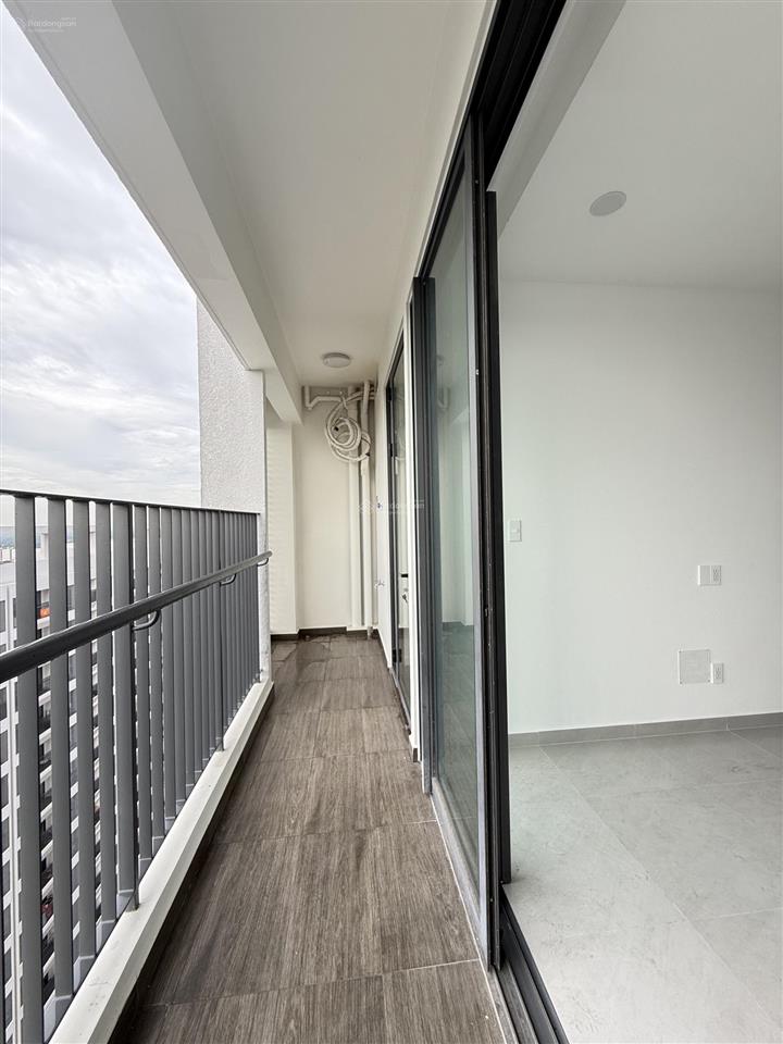 Cần bán gấp căn góc 3pn, 3wc giá 4.7 tỷ dt 100m², nhà mới, sổ sẵn, view đẹp mt eastmark city
