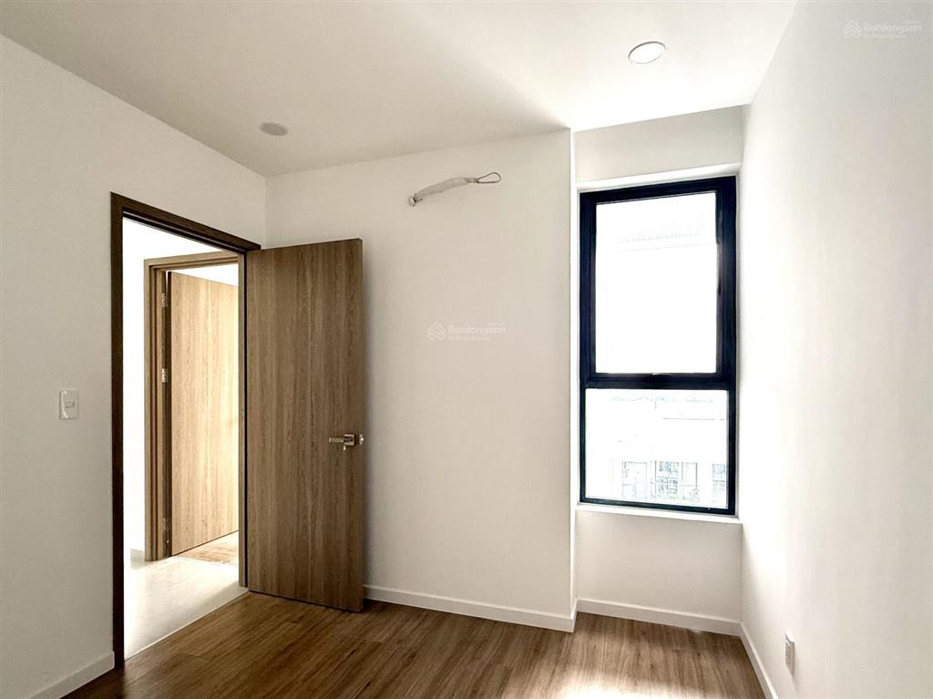Chủ gửi cần bán gấp căn 1pn + 1, dt 63m2 giá 3 tỷ nhà mới chưa ở, sổ hồng sẵn  0908 005 *** xem nhà
