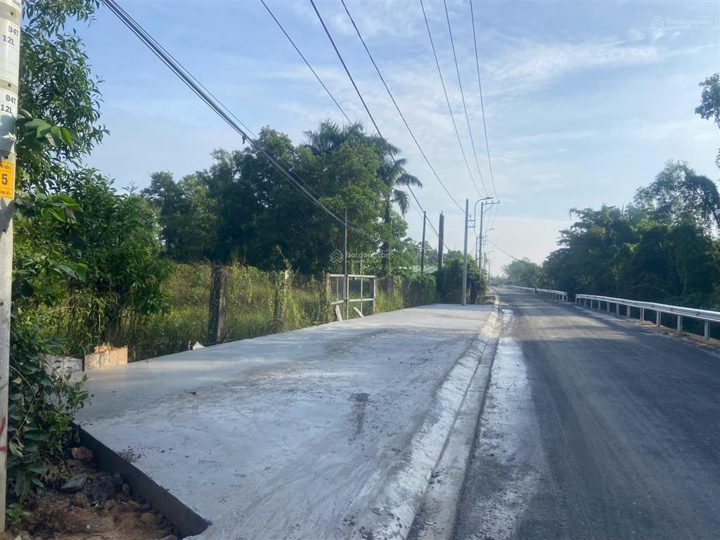 Bán 4800m2 đất 2 mặt tiền . long phước q9 kế bên vinhome grandpark. sổ hồng riêng.giá tốt