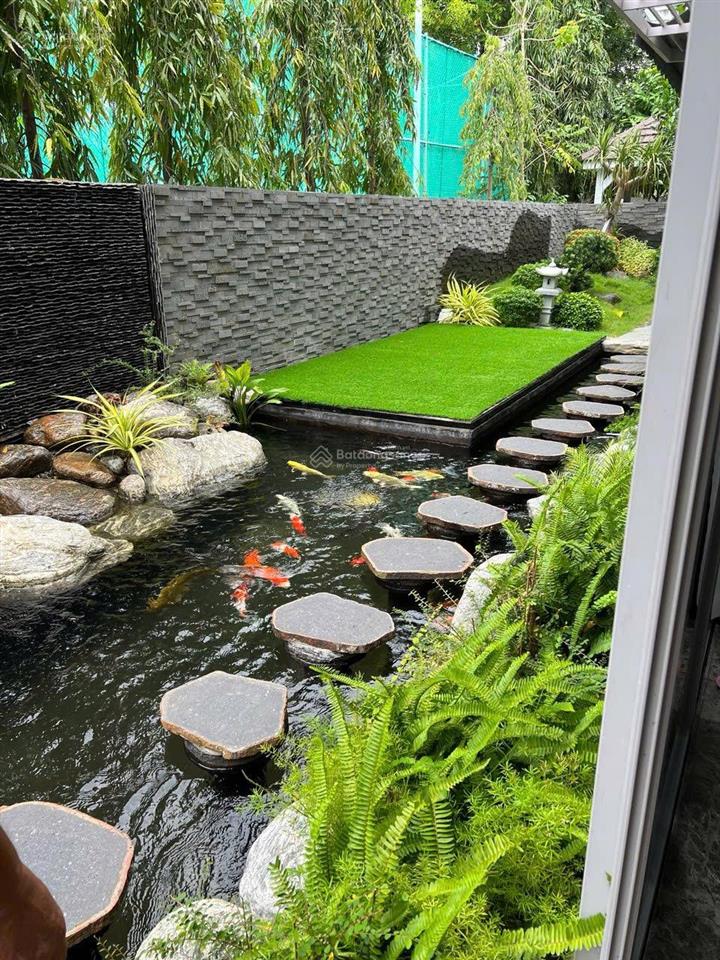 Biệt thự đơn lập sông 616m2. sổ hồng riêng. căn góc 2 mật tiền sân vườn lớn. vip nhất dự án. giá 70