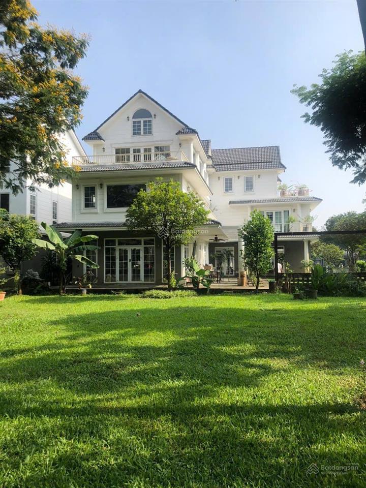 Biệt thự đơn lập sông 616m2. sổ hồng riêng. căn góc 2 mật tiền sân vườn lớn. vip nhất dự án. giá 70