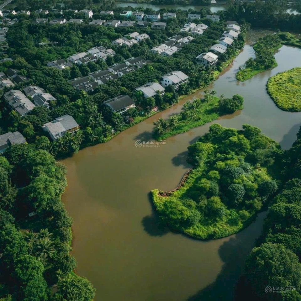 Villa đơn lập sông kikyo nam long. dt 261m2. sổ hồng sẵn. giá chỉ 28 tỷ