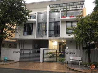 Biệt thự song lập the garland. dt 195m2 . nhà hoàn thiện. sổ hồng riêng. giá 22.5 tỷ