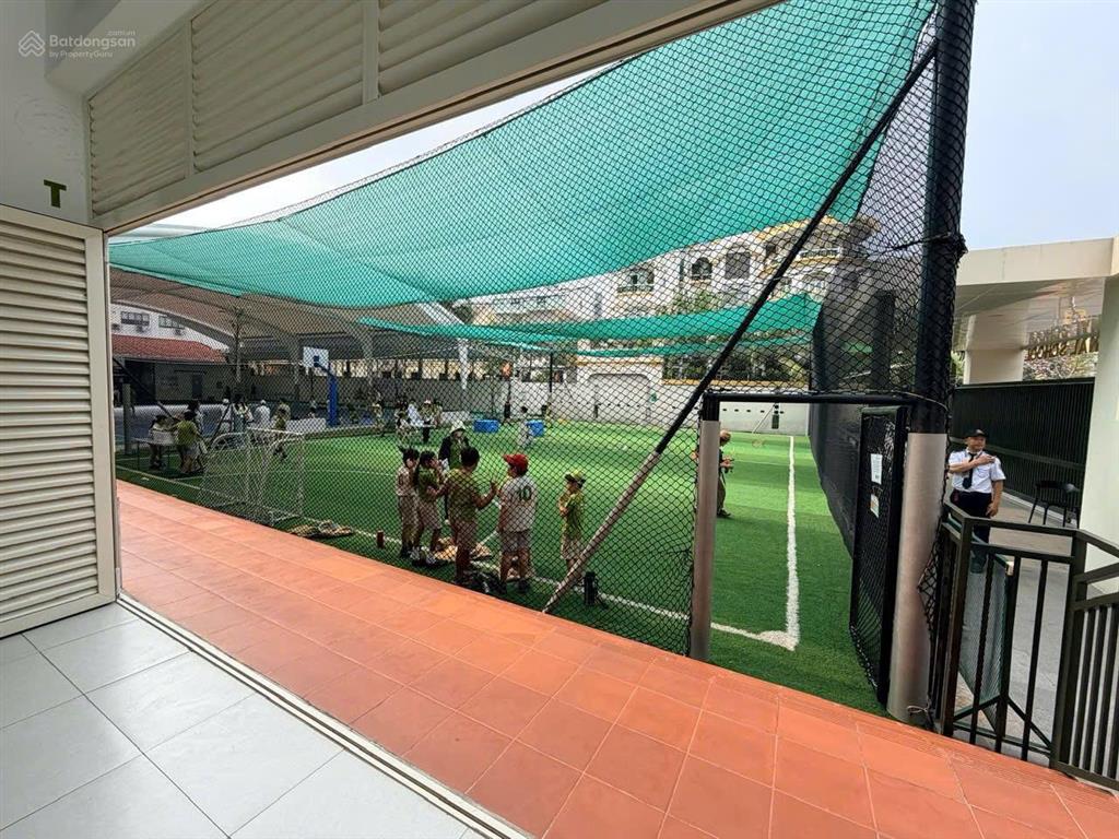 Cần bán nhà ngay mặt tiền giang văn minh thảo điền quận 2.dt 1700m2 full thổ.giá 320 tỷ.
